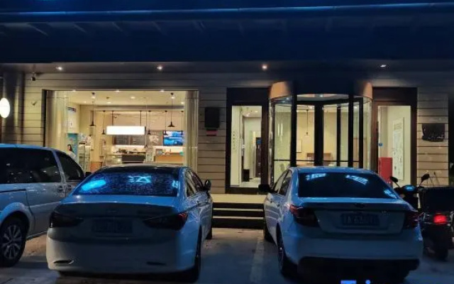 HanTing Hotel (Shenqiu Huatuo Road Railway Station) – Exterior – Zhoukou