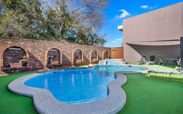 Sherbourne Terrace Hotel