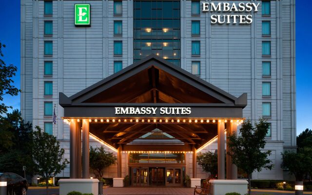 Embassy Suites by Hilton Chicago Lombard Oak Brook