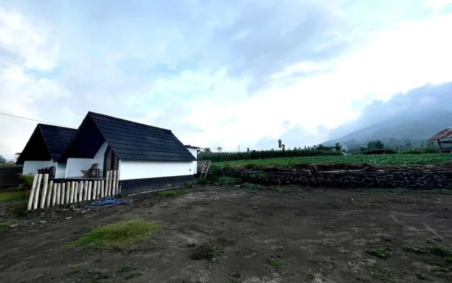 Serene Wilderness Villa Batur Natural Hot Spring