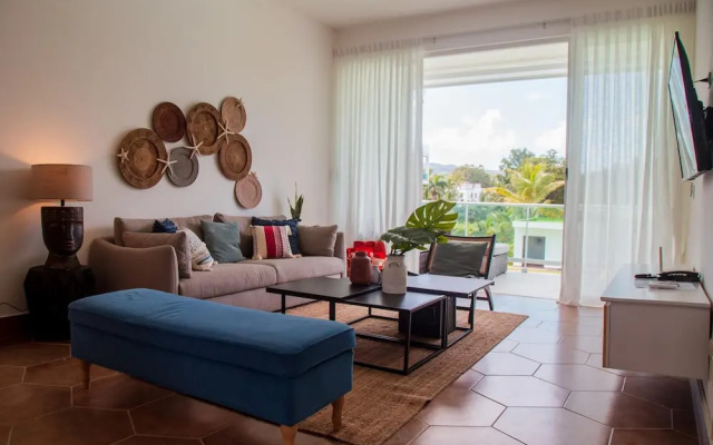 Playa Bonita Apartment at Lake View 32B