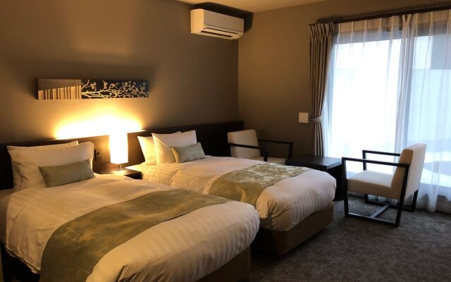 Waka Heian Shirakawa Hotel