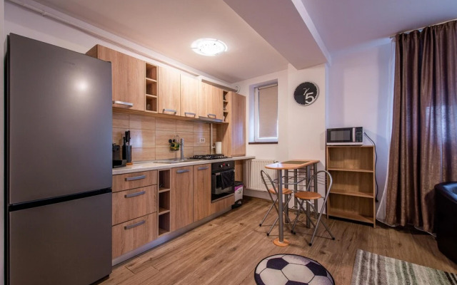 Two Room Apartment Militari Residence M8