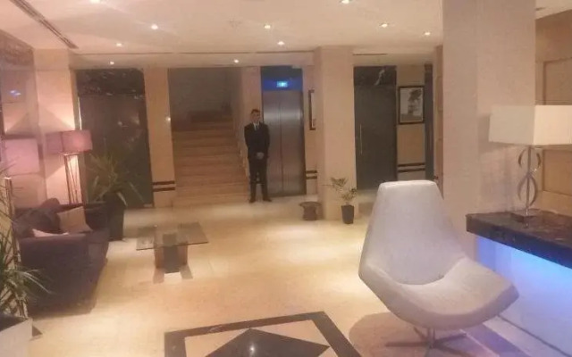 Golden Tulip Adef Oran