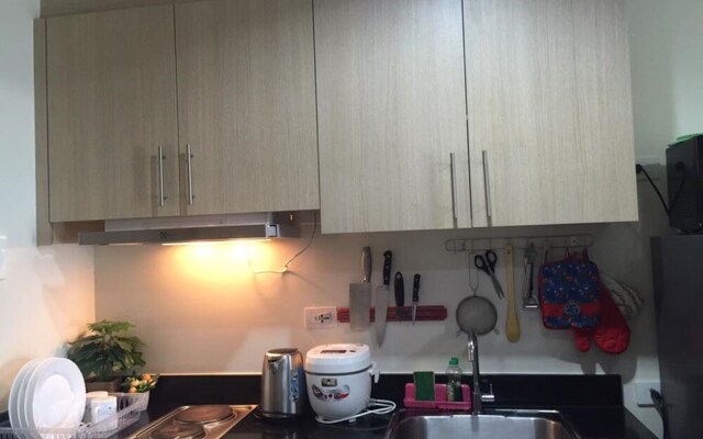 Breeze Residences Condo