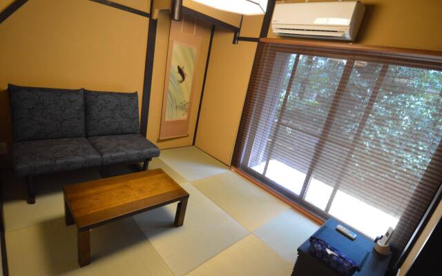 Rinn Shijo Takasegawa