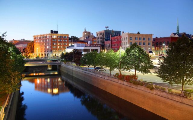 Quality Inn Bangor Airport