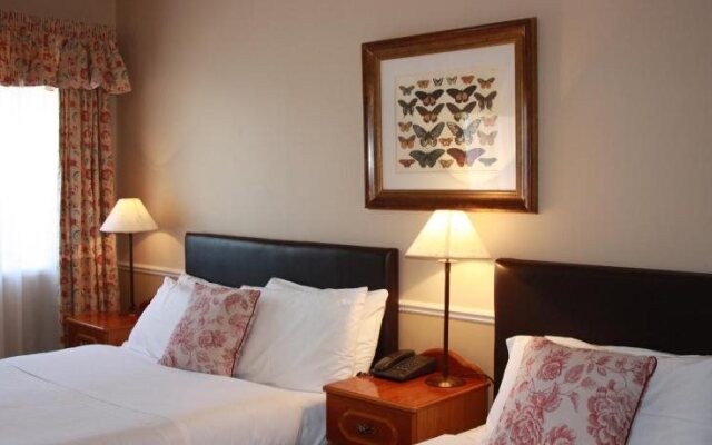 White Sands Hotel