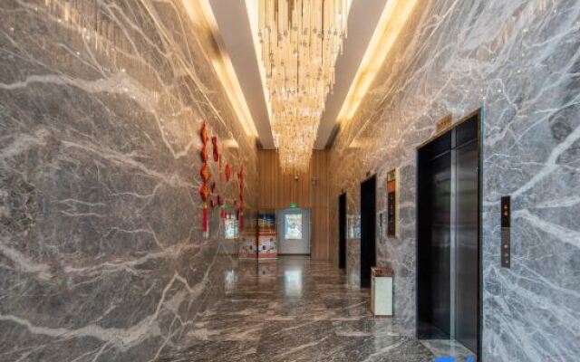 Rezen Longuu Hotel (Shenzhen Longgang Universiade Center Station)