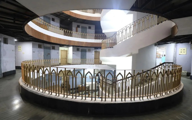 OYO 15983 Hotel Devpriya