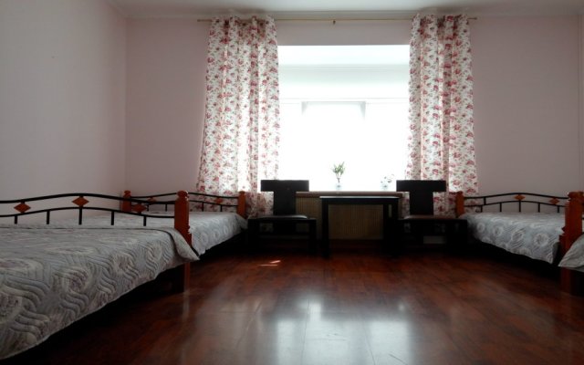 Pafos Na Kurskoy Guest House