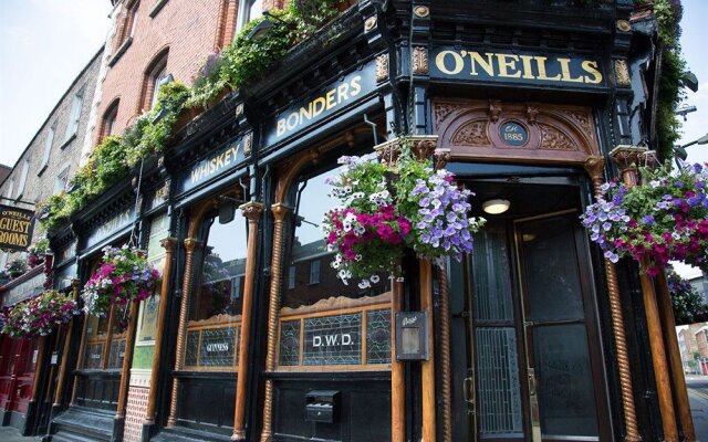 O'Neills Victorian Pub and Townhouse