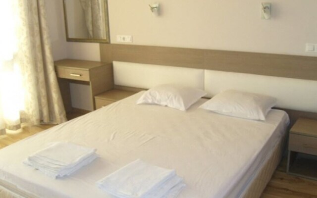 Pomorie Bay Apart Hotel