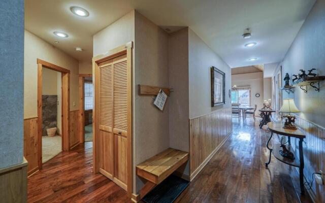 BLCD2 Buffalo Lodge 2 bed 2 bath