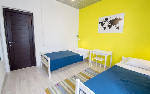 Артист на Казанском