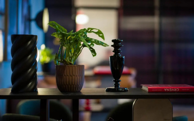 Отель Radisson RED Belgrade