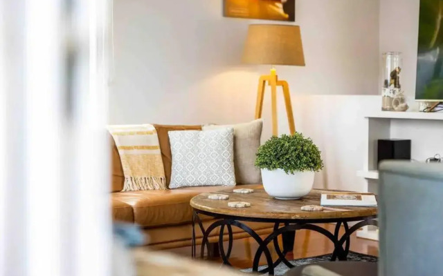 Peregian Beach Holiday House & Resort Pet Friendly