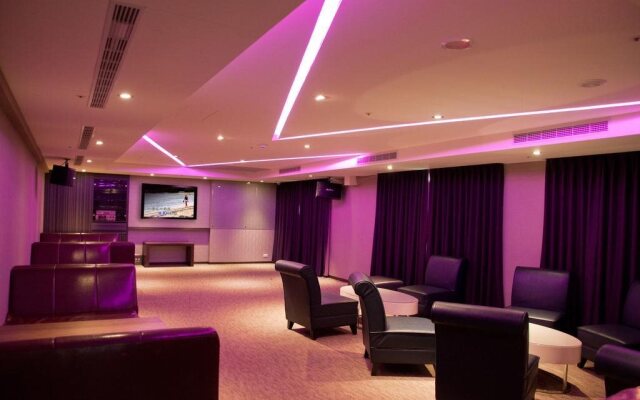 Holiday Inn Taoyuan Airport by IHG