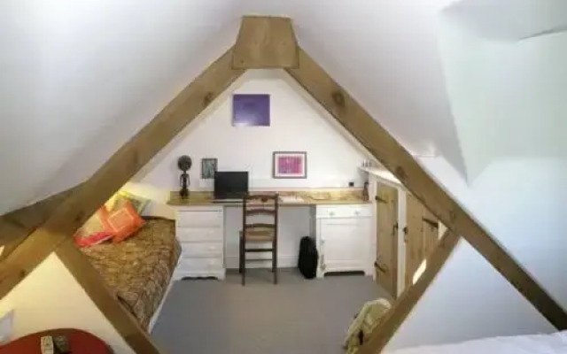 Rood Cottage Barn