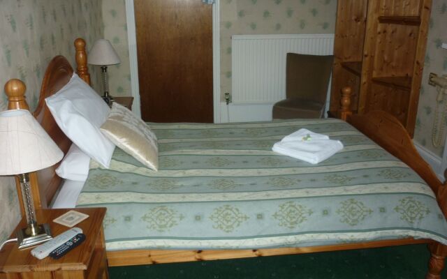 Ashwood Grange Hotel - B&B