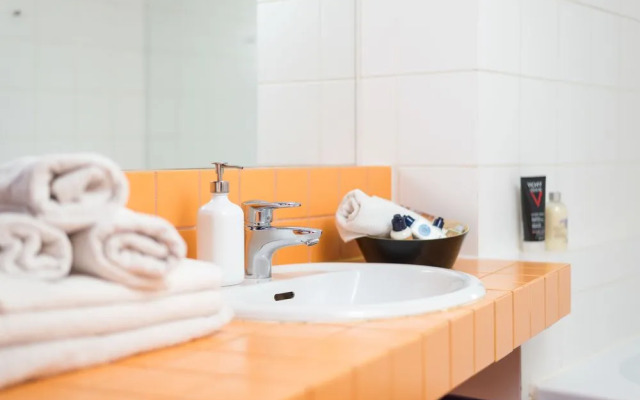 Thai World Apartment Spilberk II