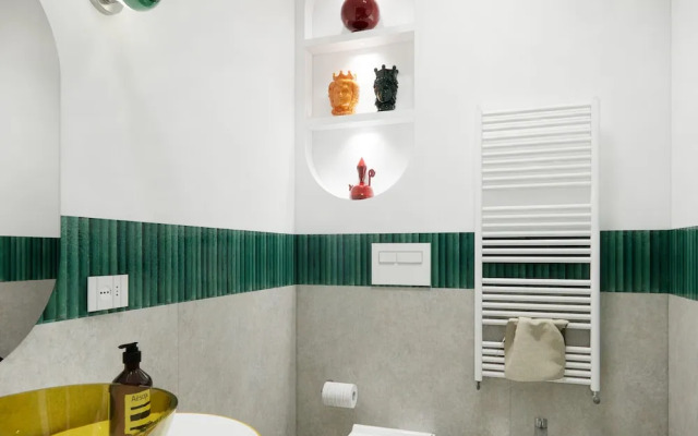 4home Real Estate - Suite Pina Emerald