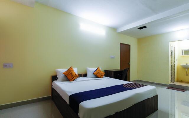 SPOT ON 60671 Ajr Residency