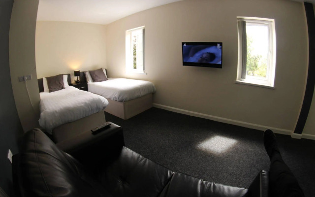 Lymedale Suites