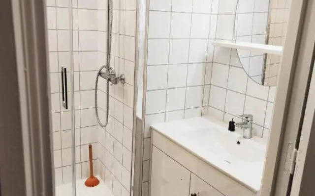 Chambre privée avec lit double