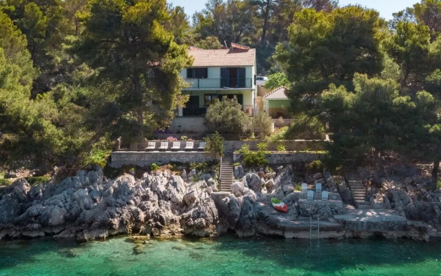 Momento - Peaceful Resort - H