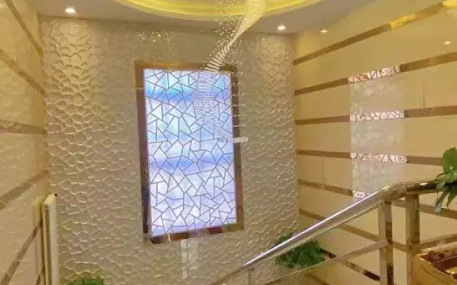 Dingxi Leju Business Hotel (Zhonghua Road)