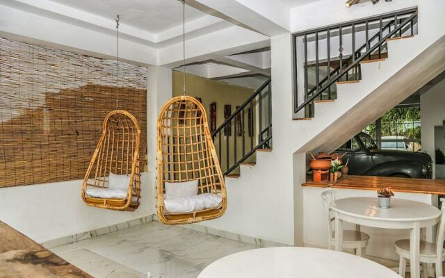 Mintaas Hotel