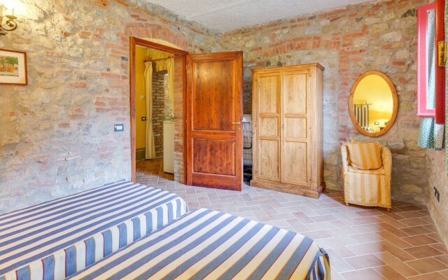 Scenic Holiday Home in Civitella Paganico with Pool