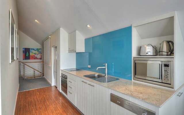 Sea Side Villa 3B