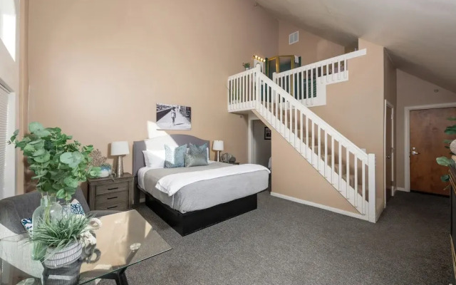 Seaside Oceanfront Inn