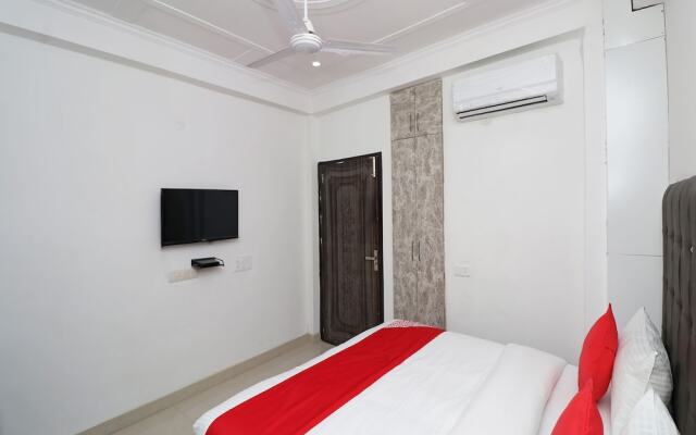 OYO 26119 Star Hotel