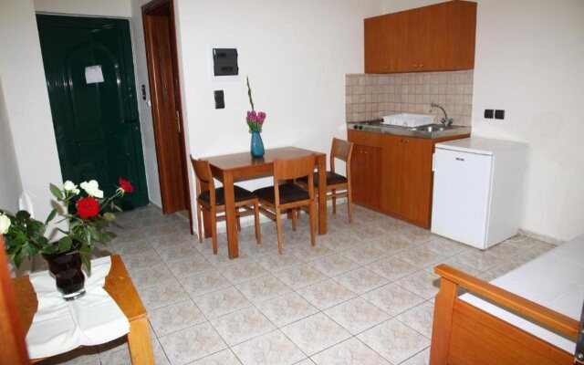 DIAS Hotel & Apartments
