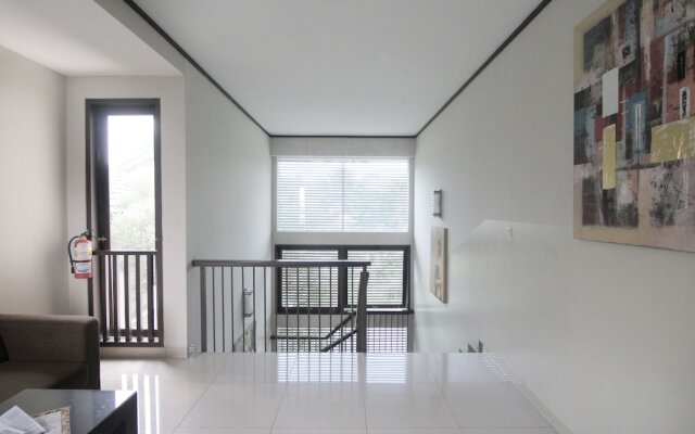 Airy Sukasari Setrasari Raya 10 Bandung
