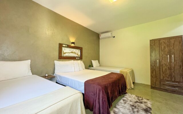 Pousada Entre Folhas