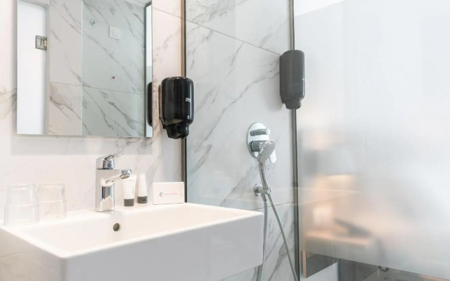 Lymberia Hotel