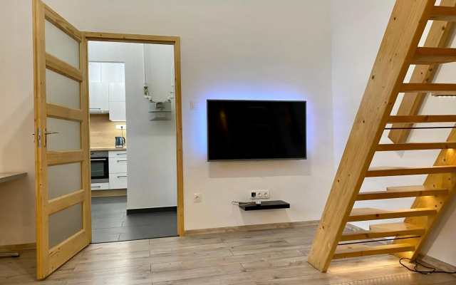 Sasfeszek Apartman (Teljes lakás)