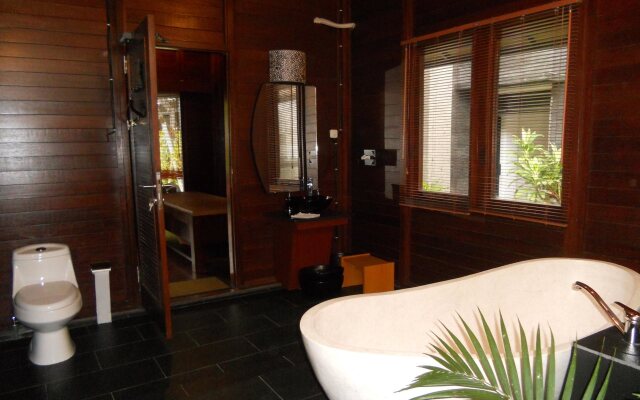 Ari Putri Hotel