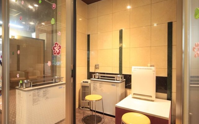 Capsule Hotel Lido Inn Omori (Male Only)