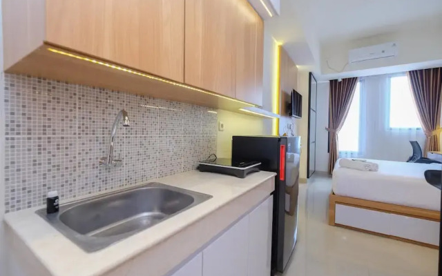 Simply Design Studio Room Evenciio Margonda Apartment