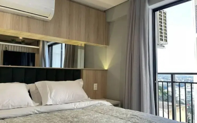 Riverside Residence