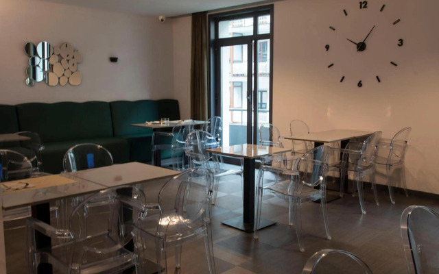 Lux Santiago Hotel