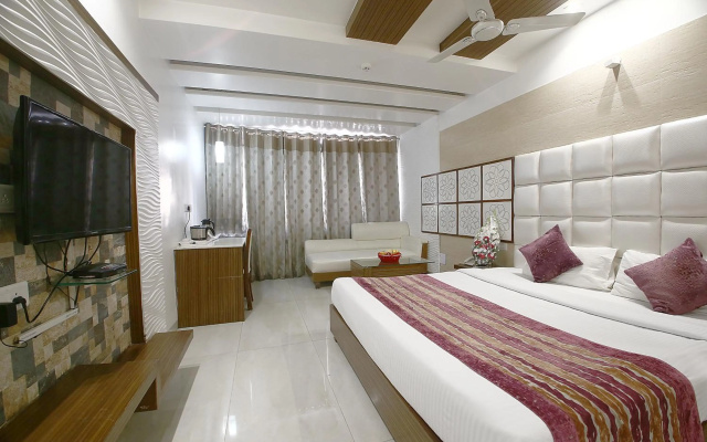 Hotel Emerald – Guest Rooms – Chandigarh
