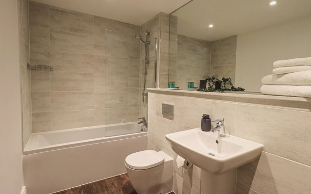 The Wilfred Suite Stone Cross Mansion