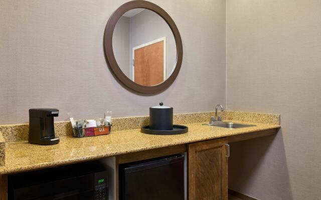 Hampton Inn & Suites Providence/Smithfield