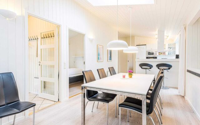 8 Person Holiday Home in Henne